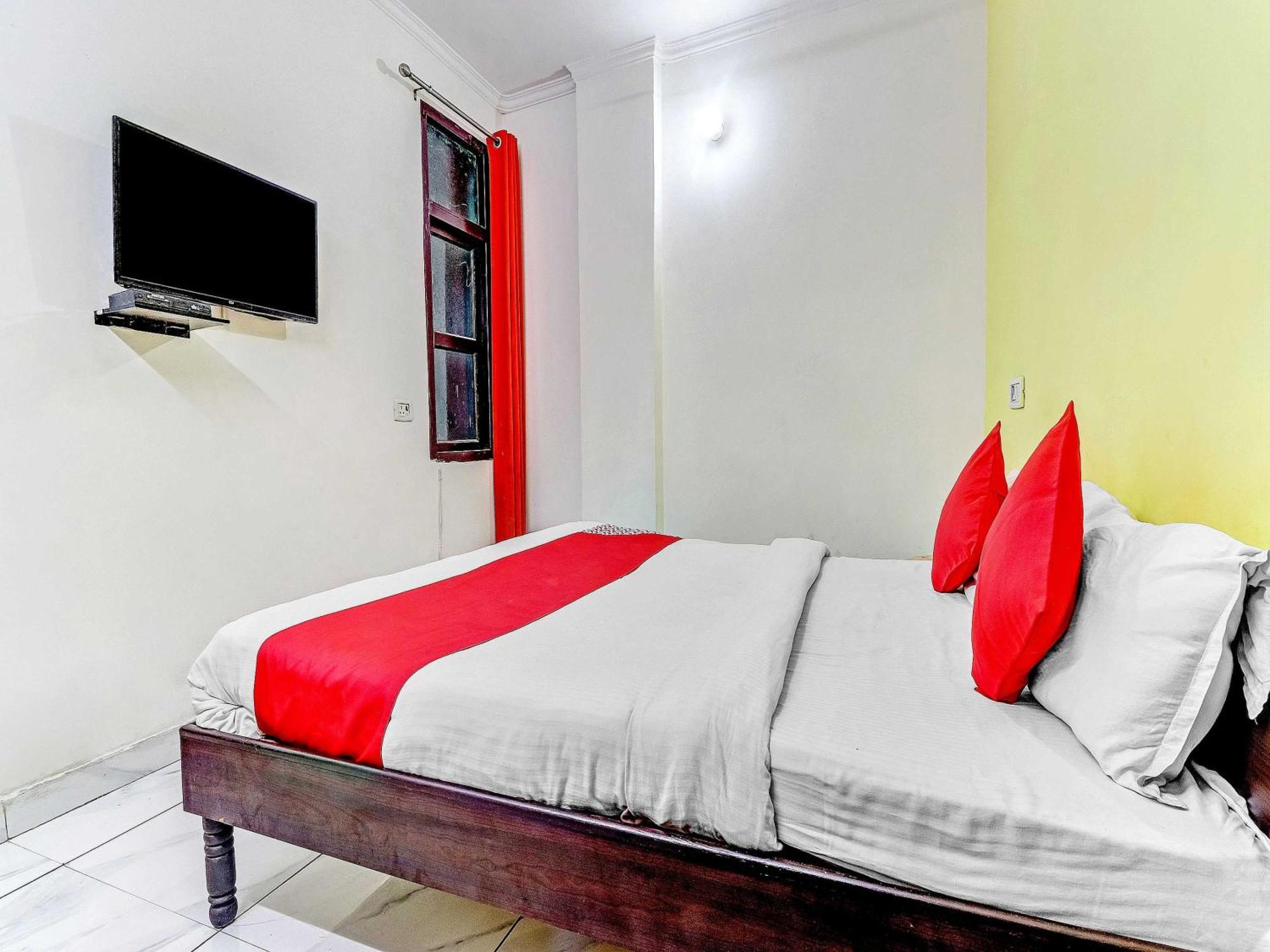 Hotel O Cozy Stay Delhi  Ngoại thất bức ảnh
