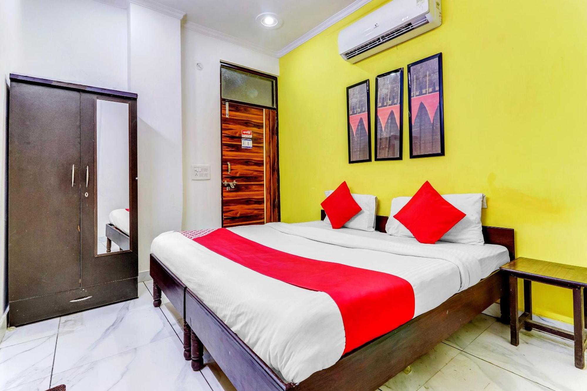 Hotel O Cozy Stay Delhi  Ngoại thất bức ảnh