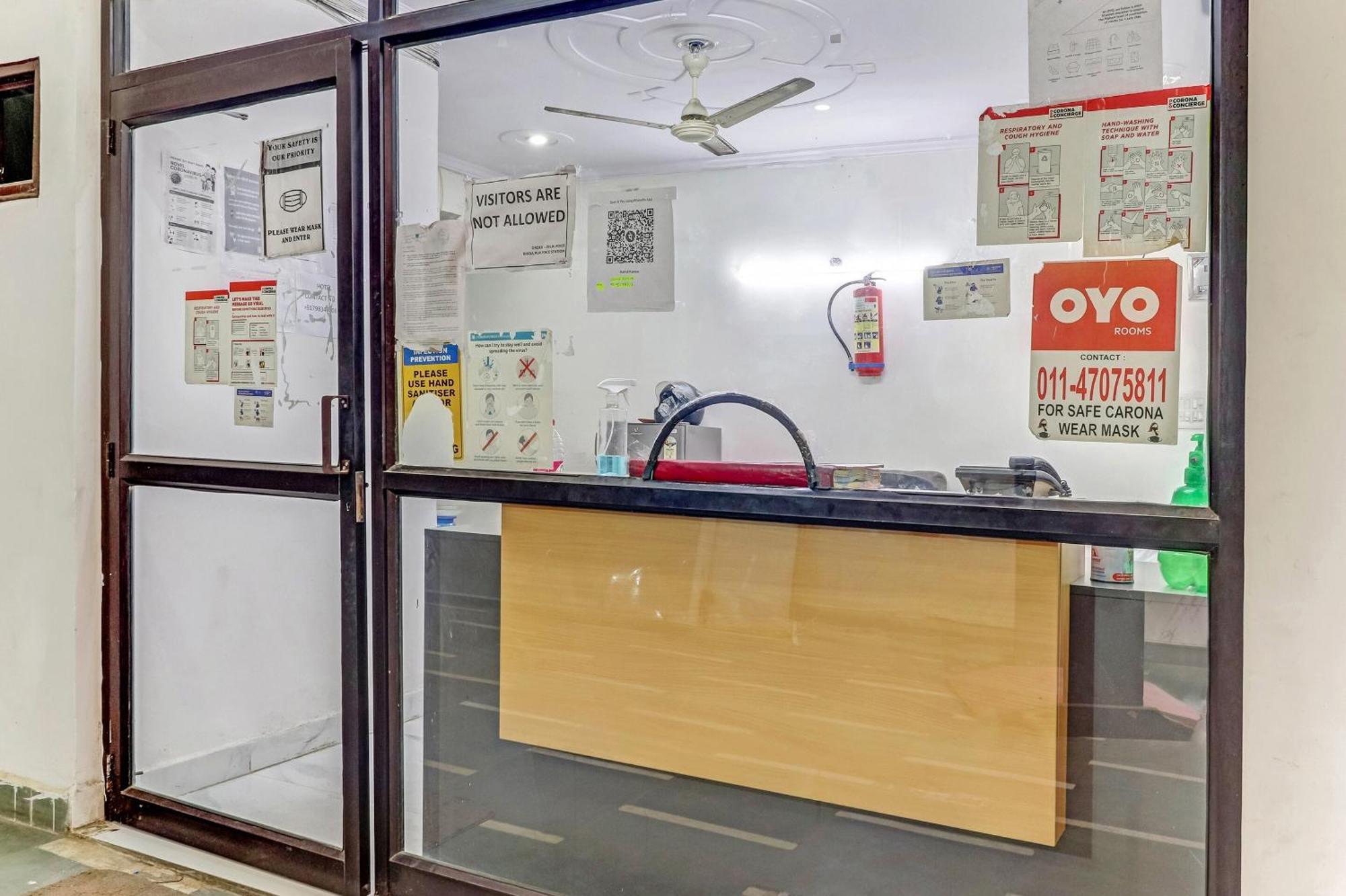 Hotel O Cozy Stay Delhi  Ngoại thất bức ảnh