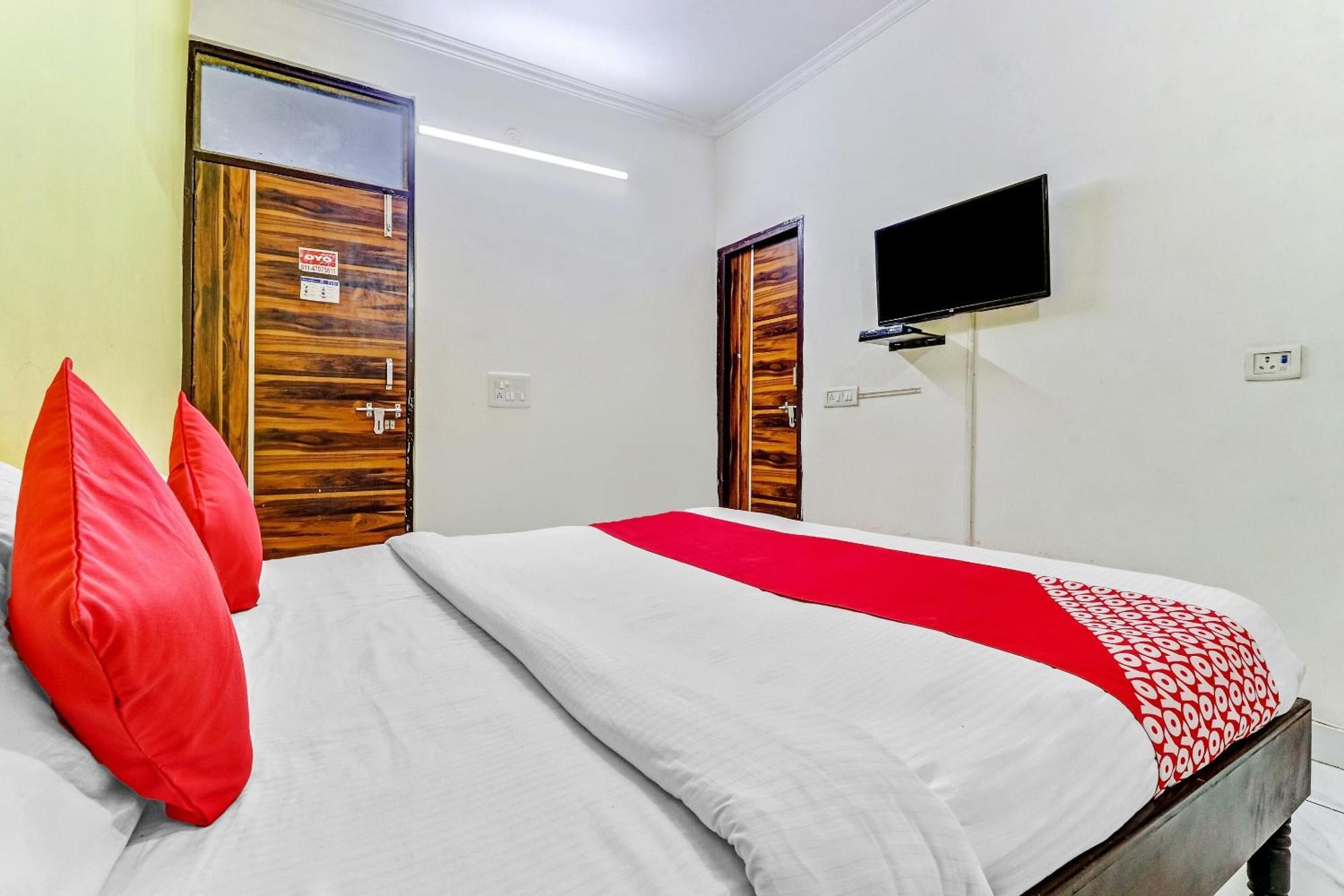 Hotel O Cozy Stay Delhi  Ngoại thất bức ảnh